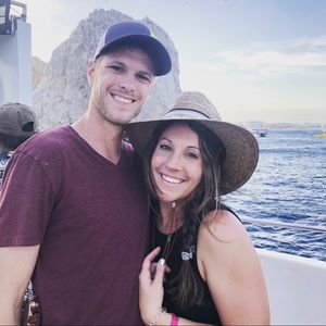 Meet your Posher, Whitney